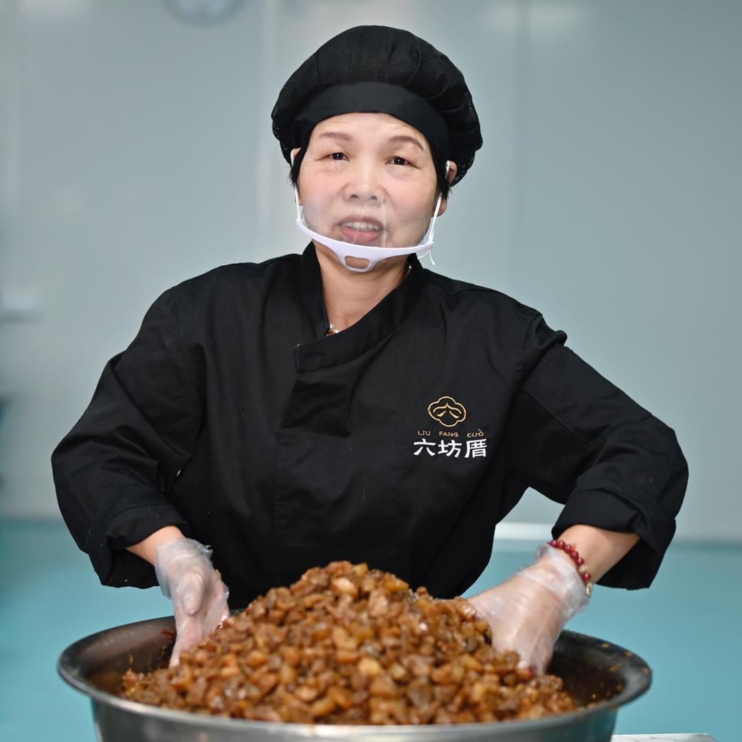 平和县小溪镇叶荣兰烘焙店