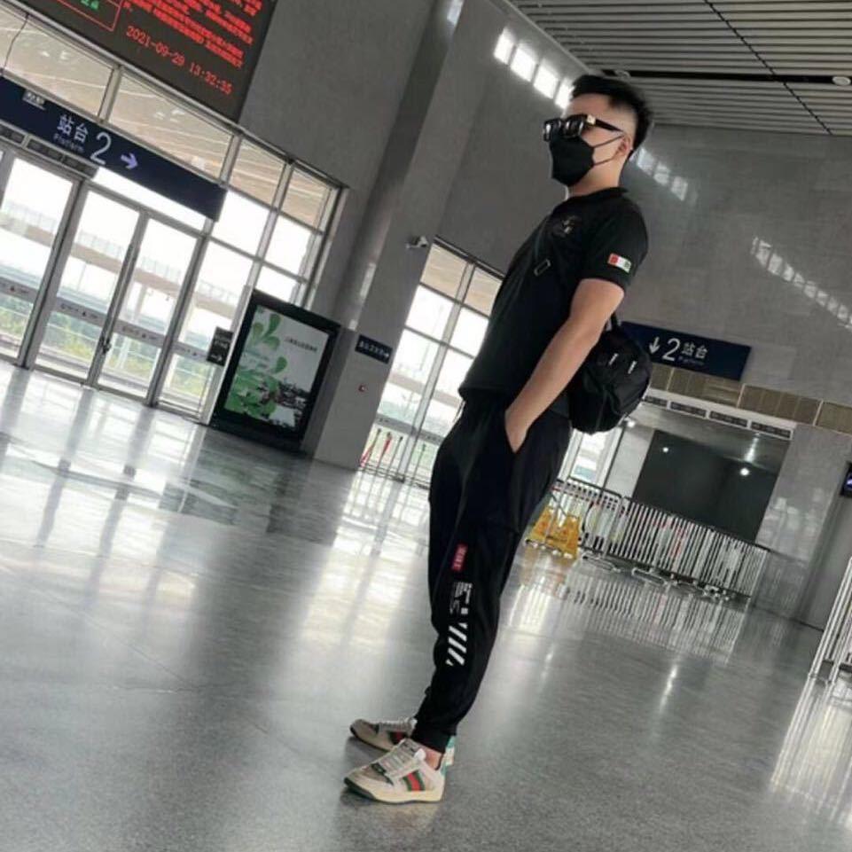 Ac__鹏g