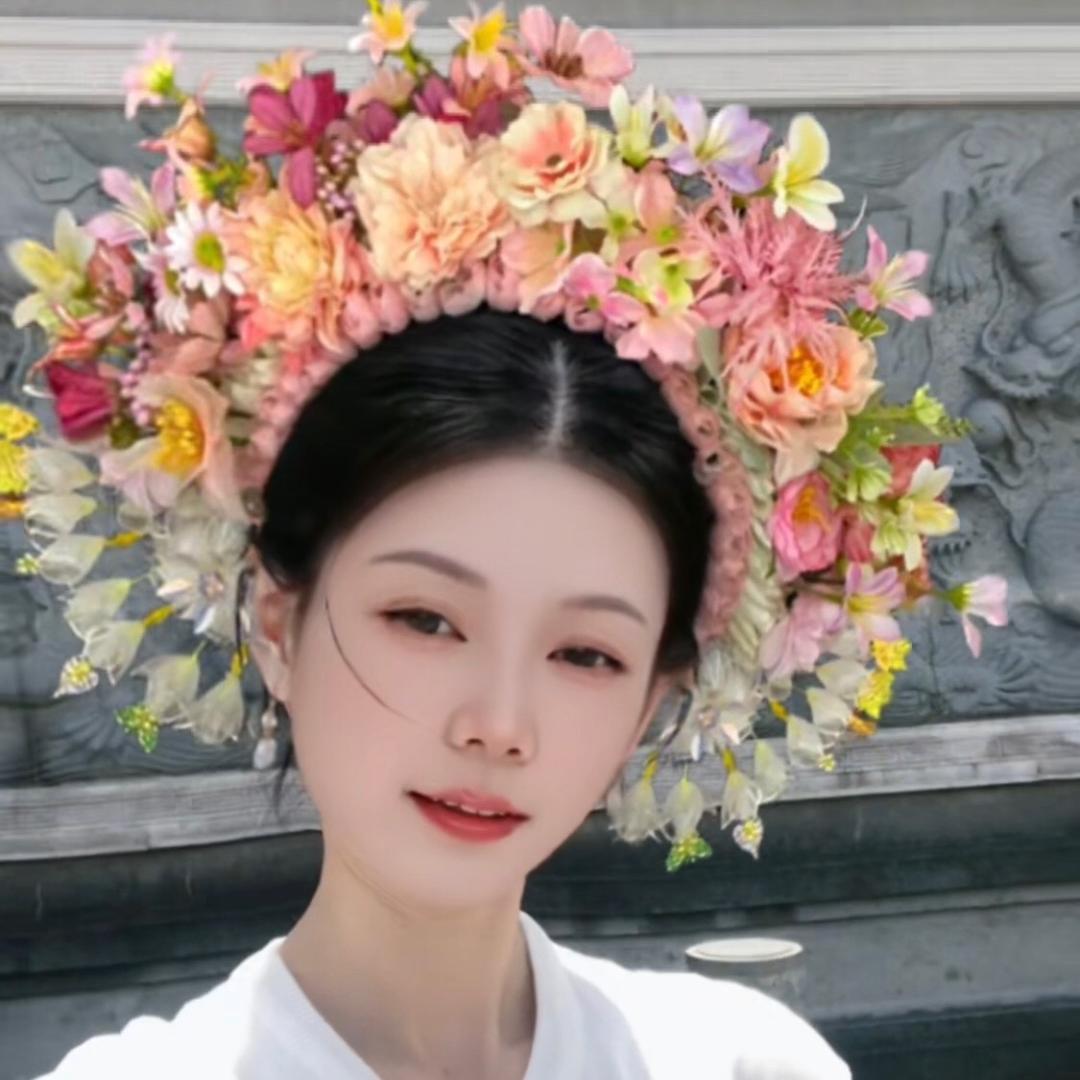 小菲2020