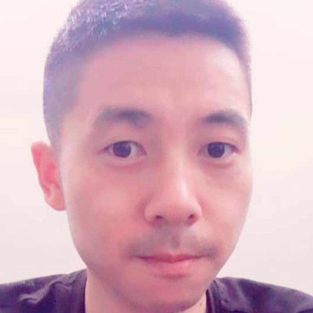 路边一欧巴