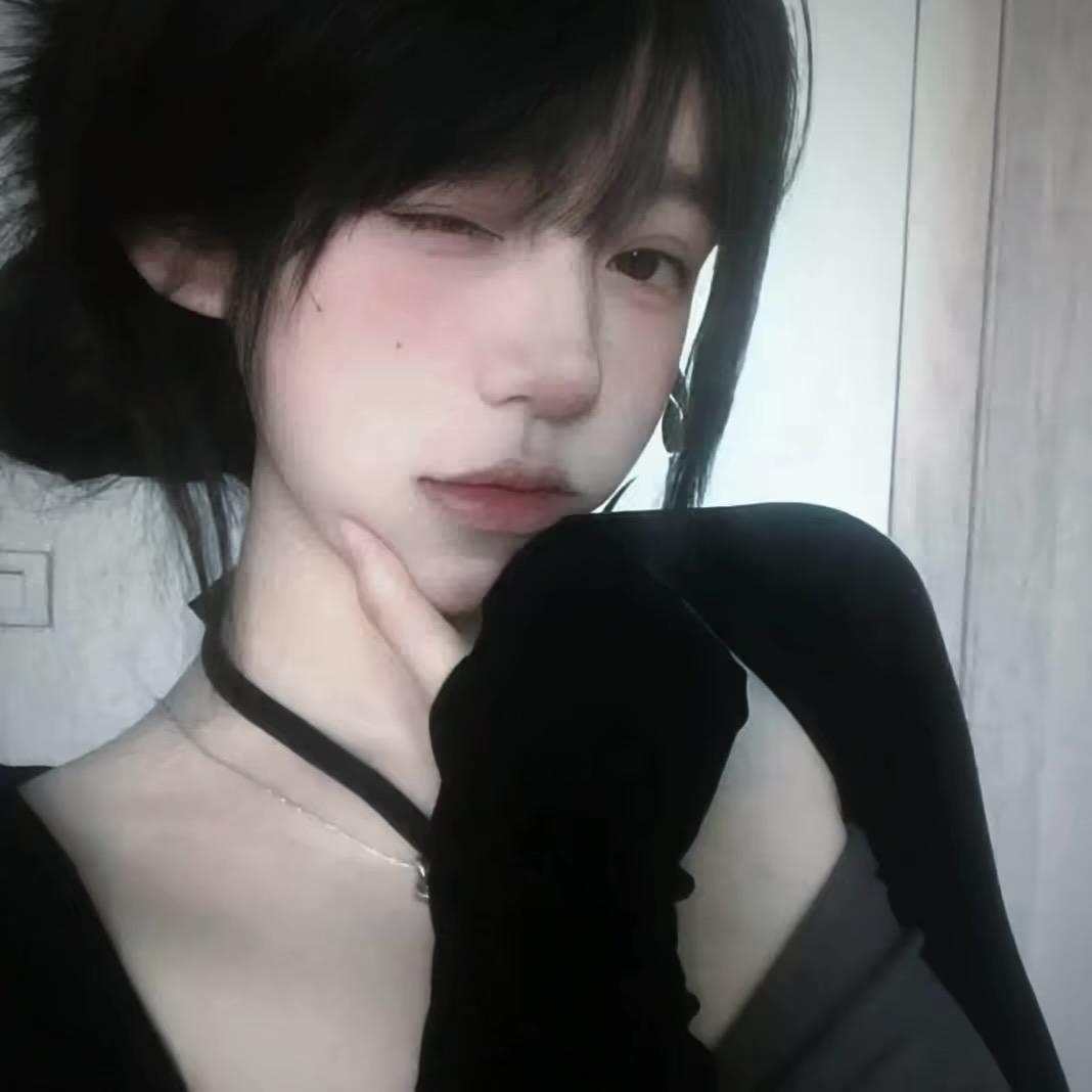 ෆ ̫ෆ小脚裤💛