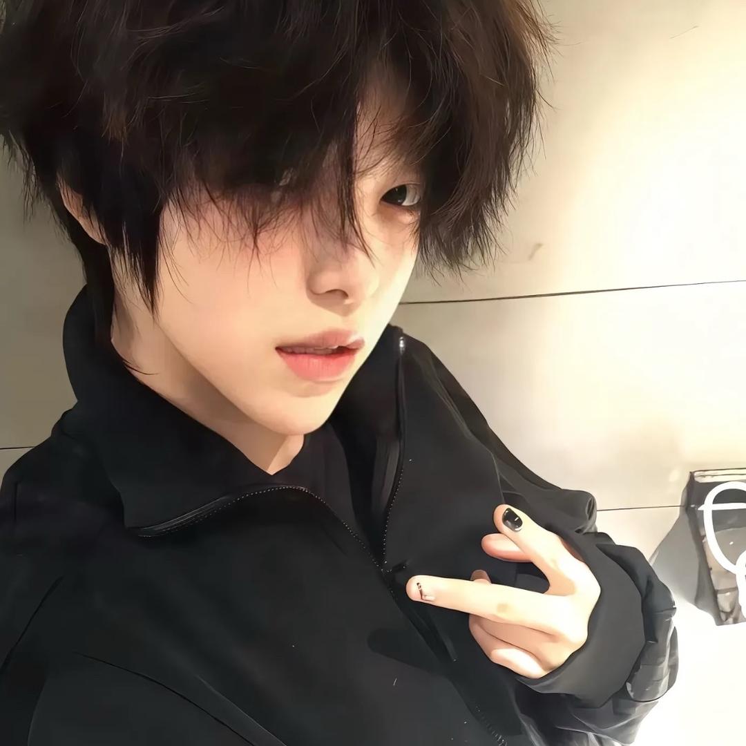 杨灵