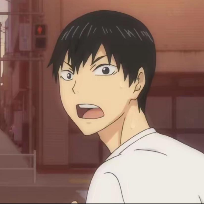 每天两杯冰美式.