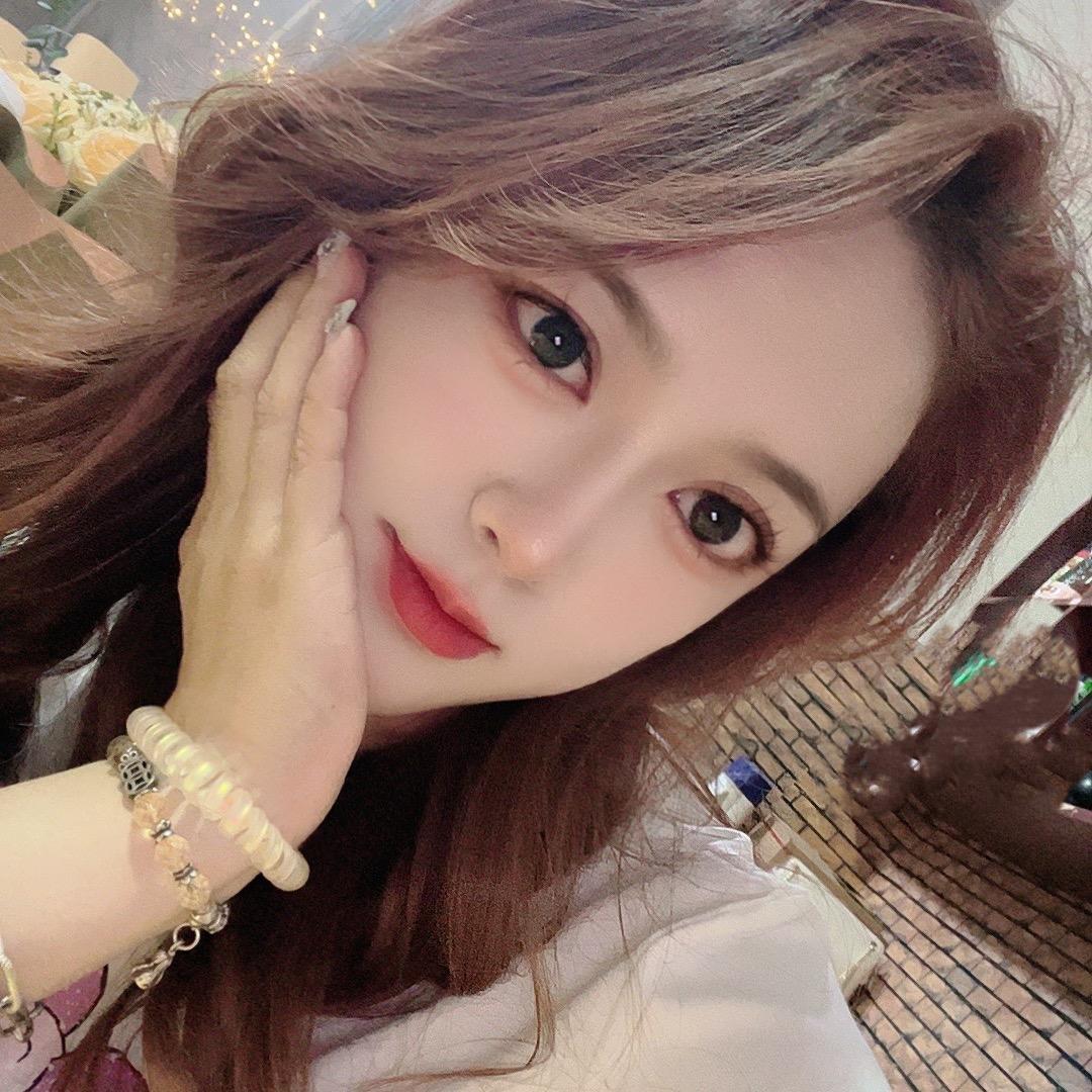 爱笑的姐姐🧍‍♀️