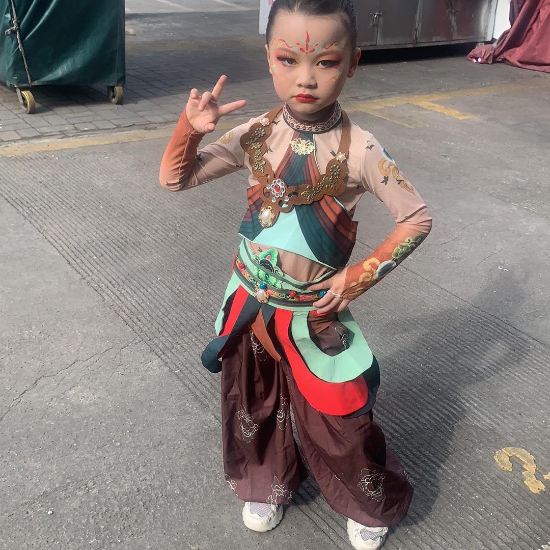 可爱的她