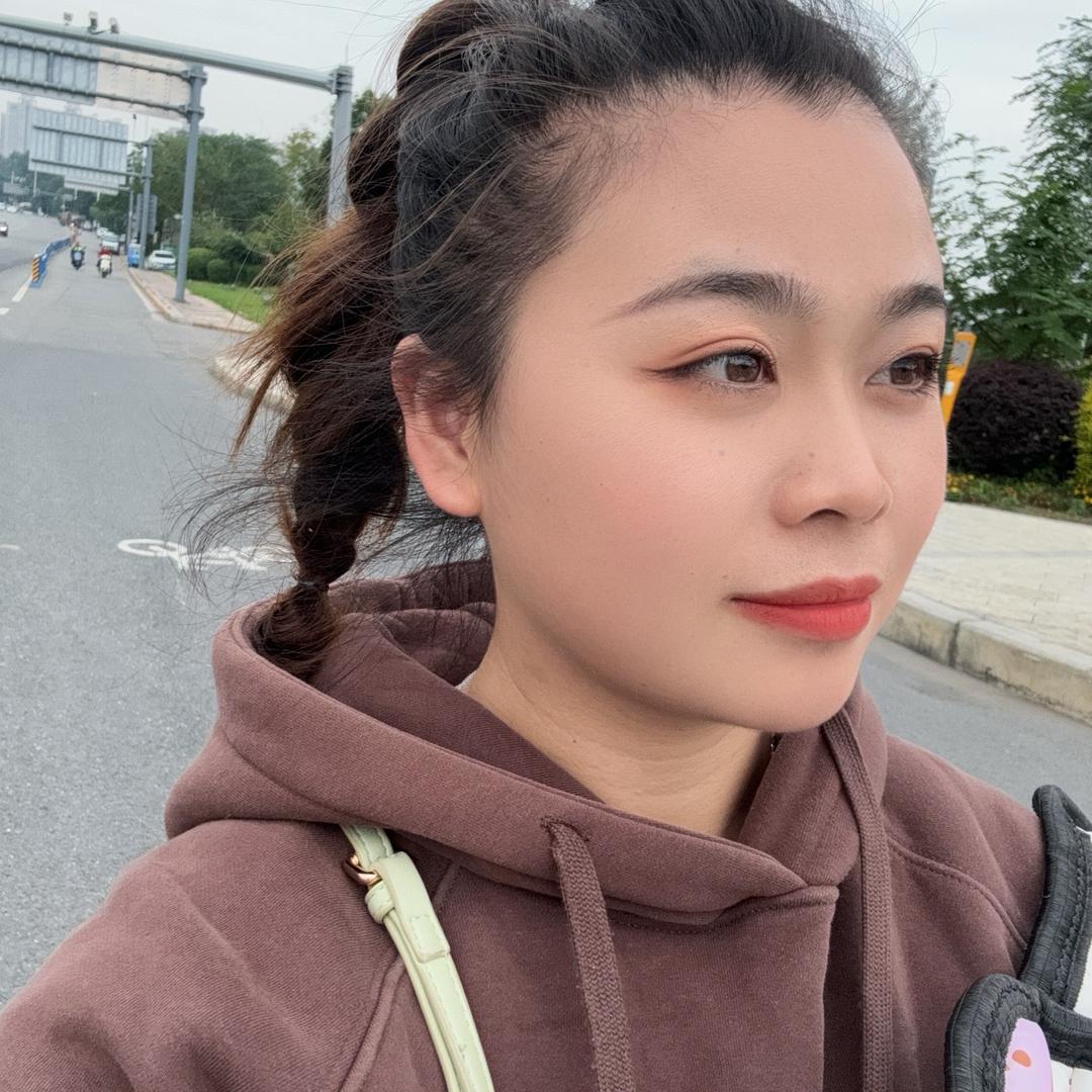 行走的包租婆～云儿