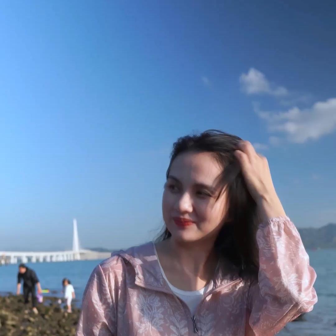 时尚美妈服饰店
