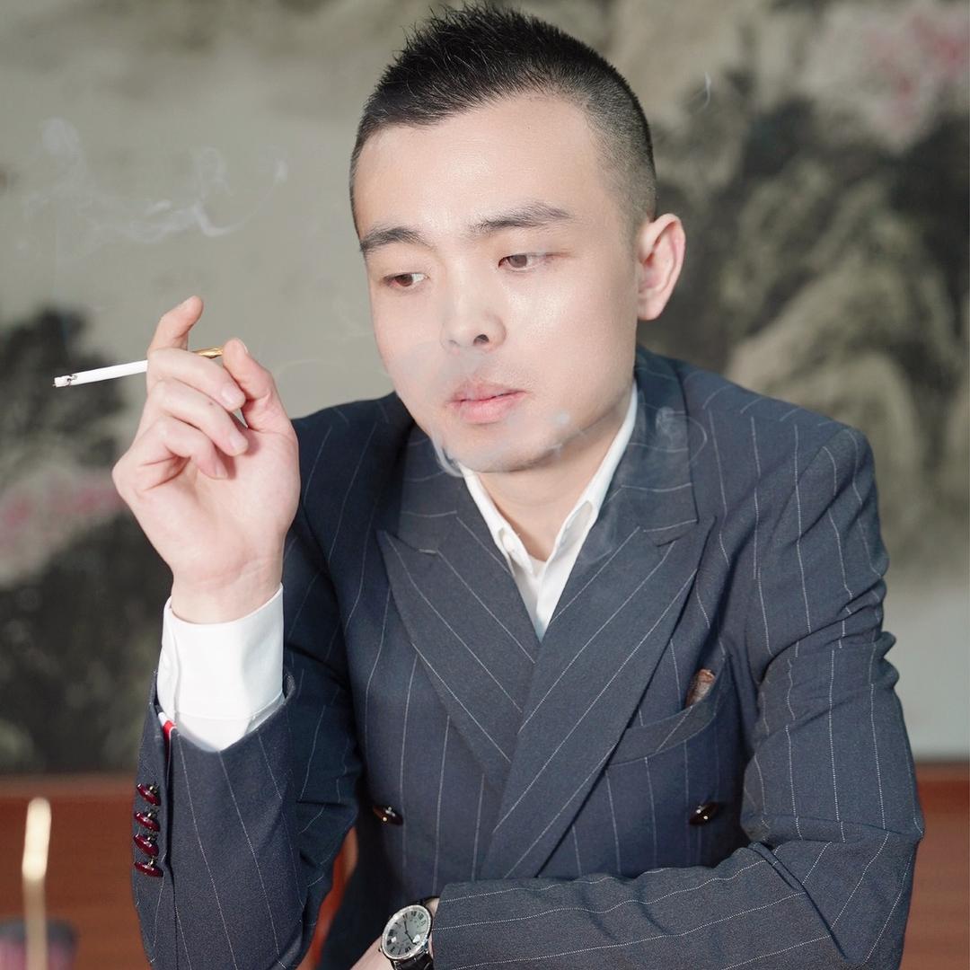 黄先森