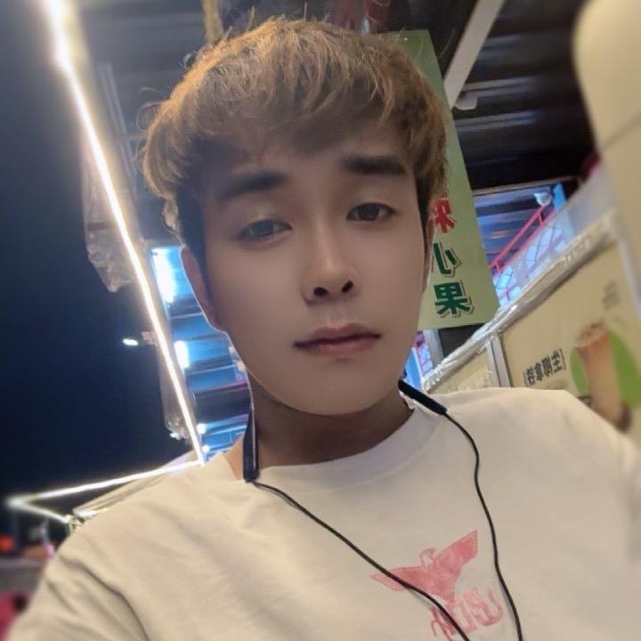 小偏袒