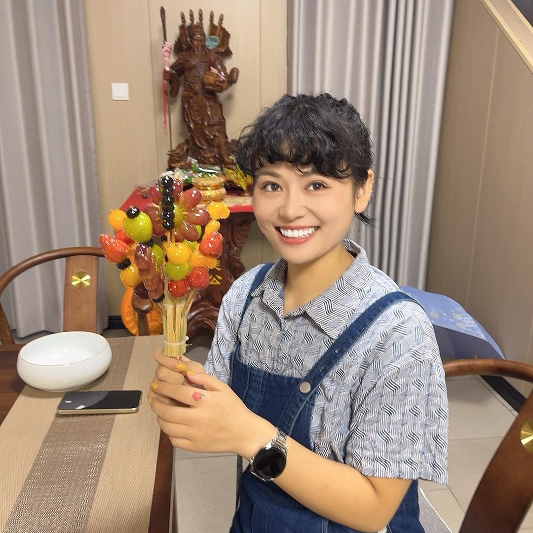 卖糖葫芦的小雪🍢