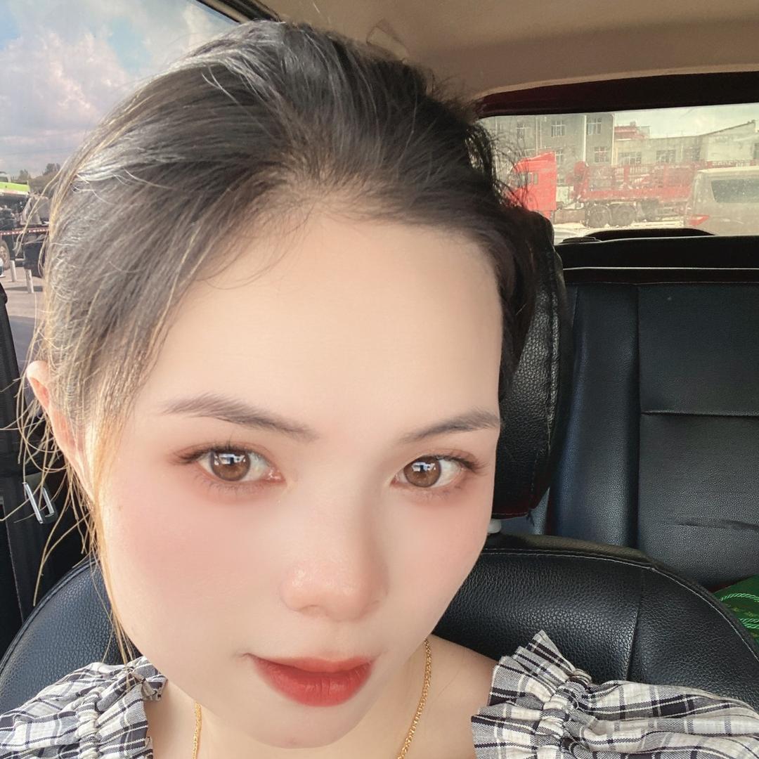 是玲儿吖