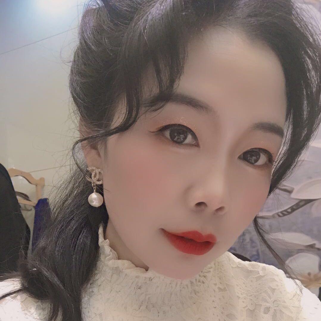 眉眼如初岁月如故