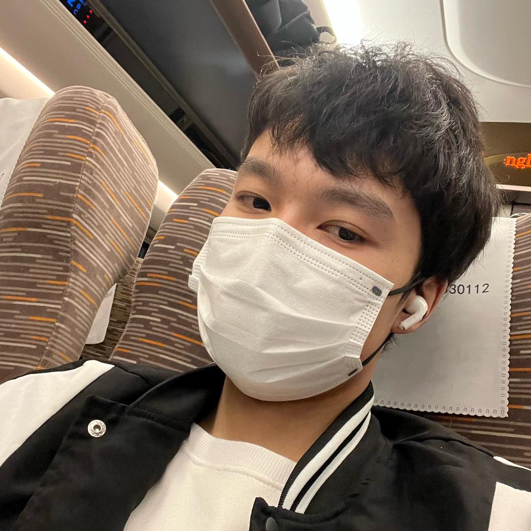 小鱼不吃🐟