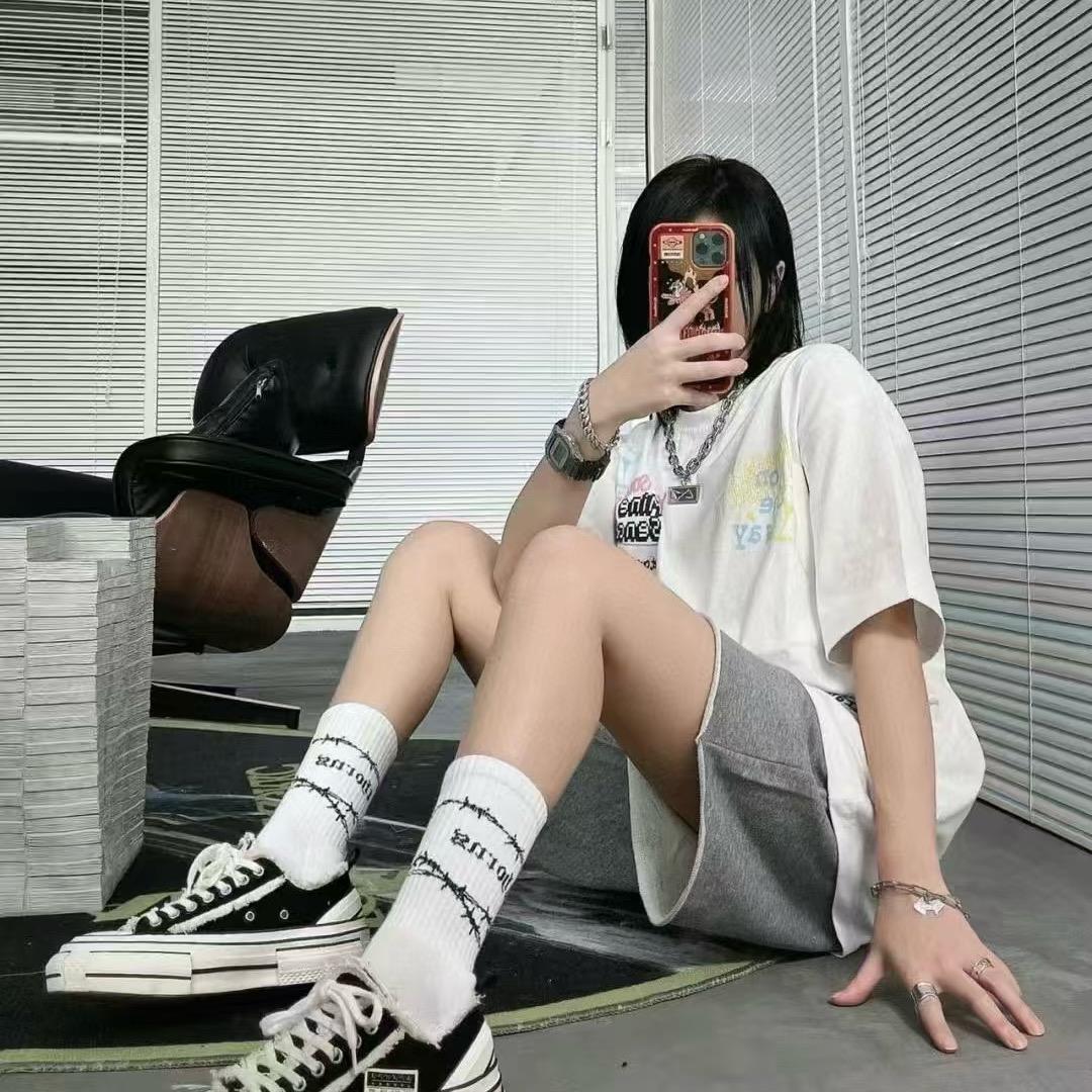 妍倪哈哈