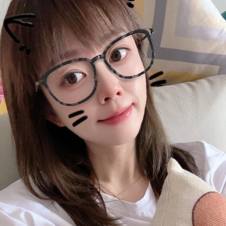 桂林十月馨婷婷