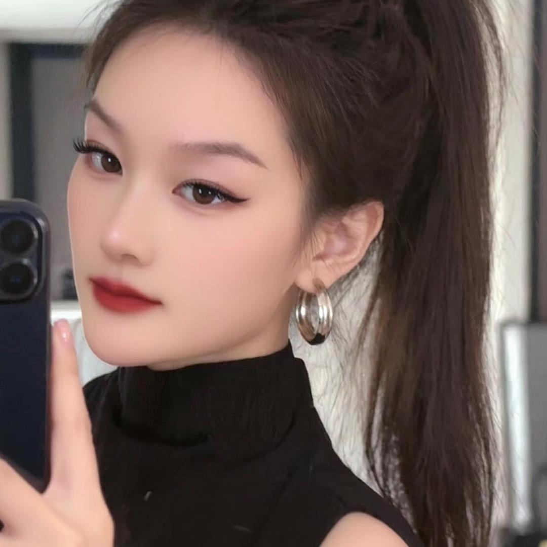@小张呀✨🍒