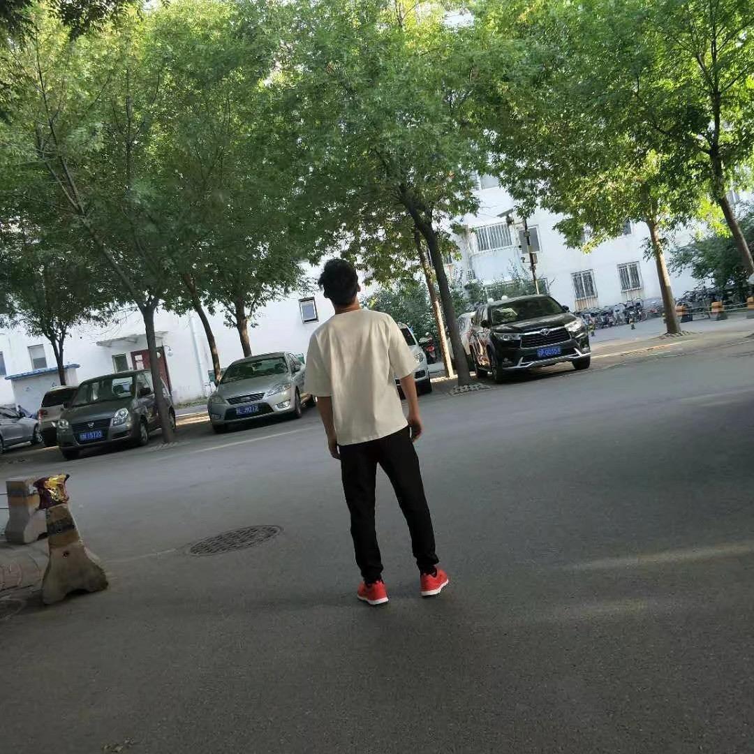 阿伟