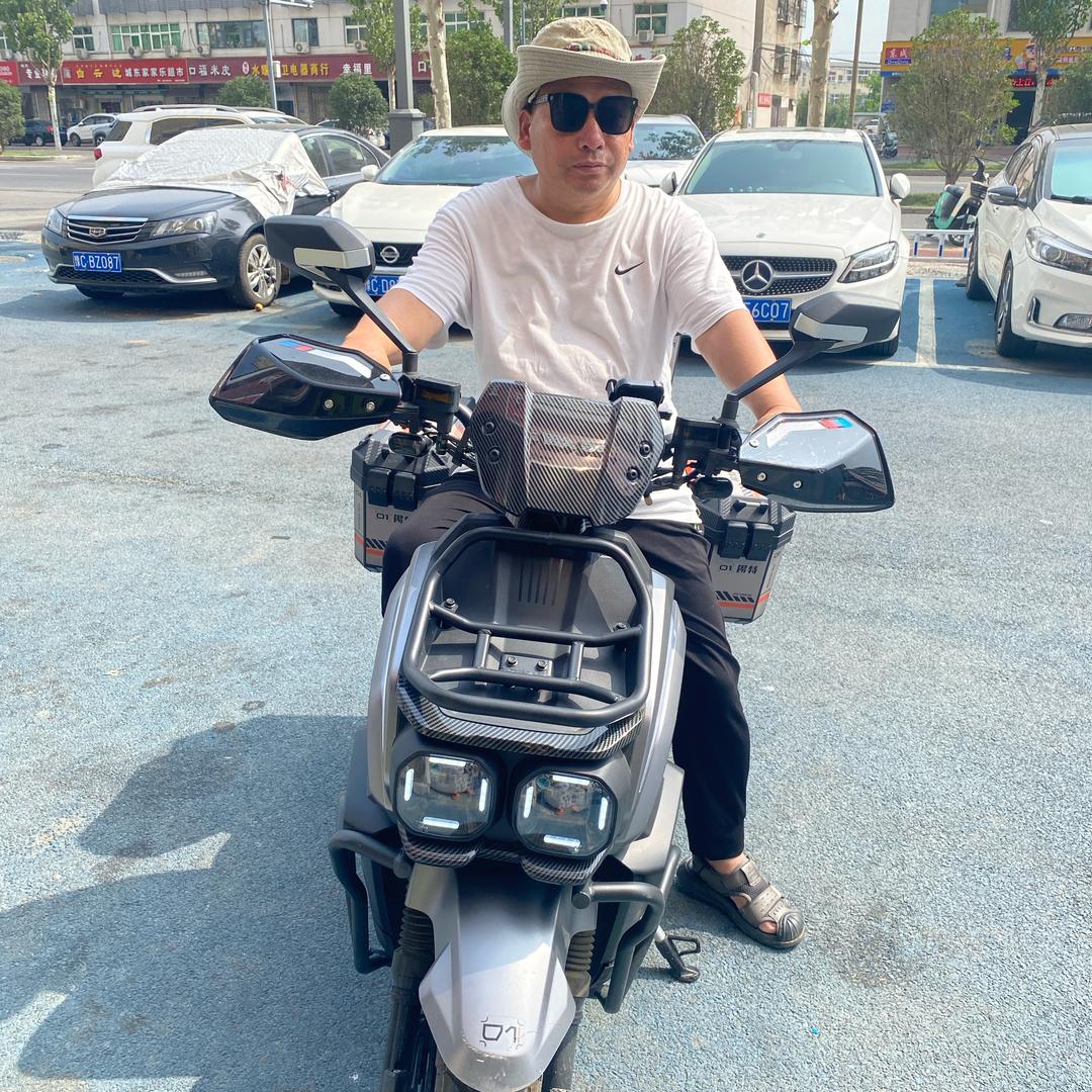 潇洒70后