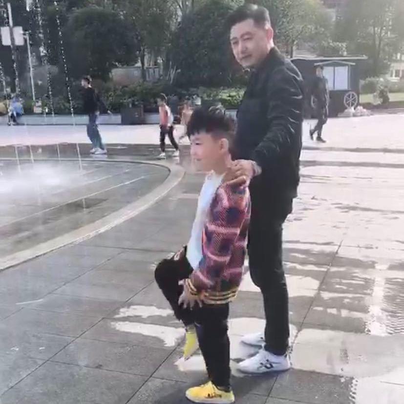 俊