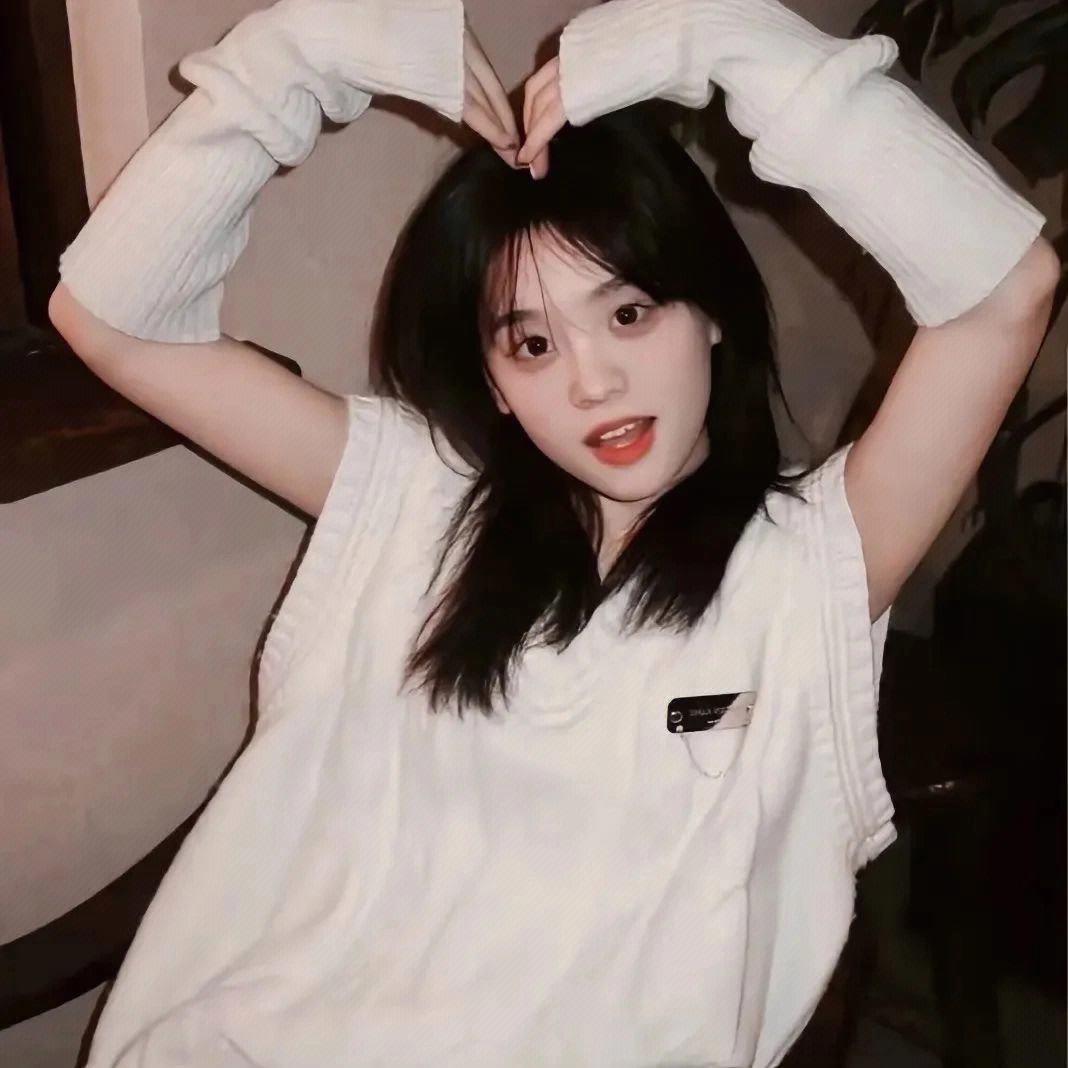 时光💕不语🥀