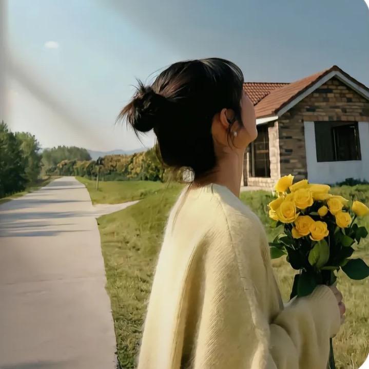 夏荔