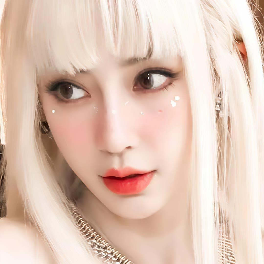 AB੭ᵇᵃᵇʸ
