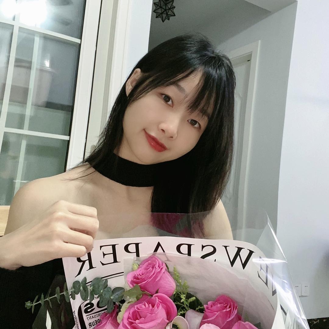女飞手包包