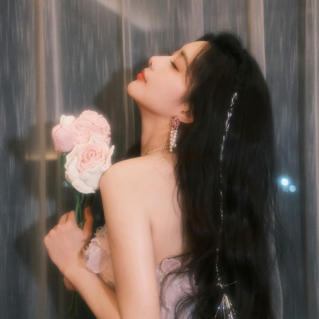耿耿阿-