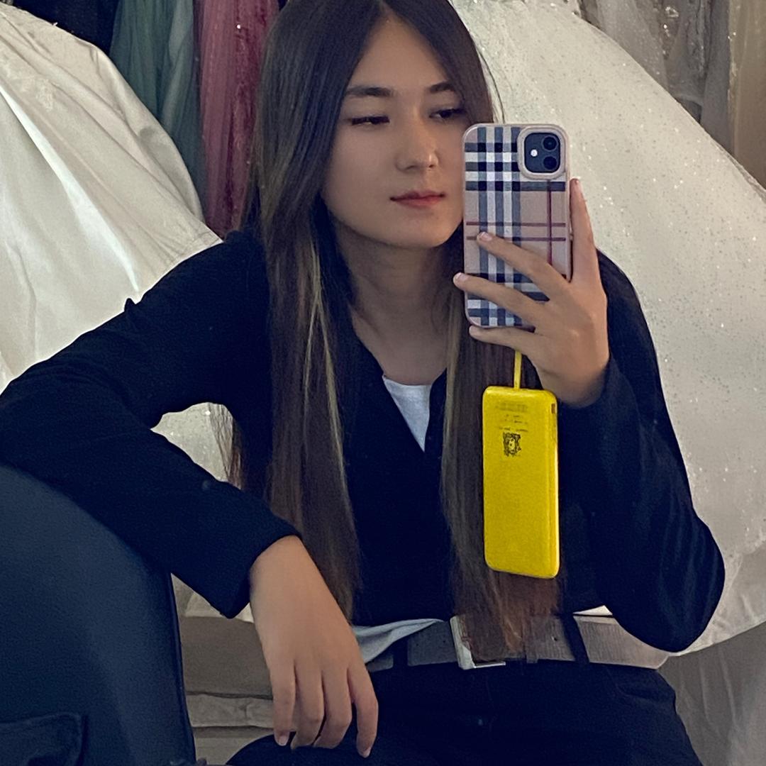 𝑴𝒊𝒌𝒓𝒂𝒚