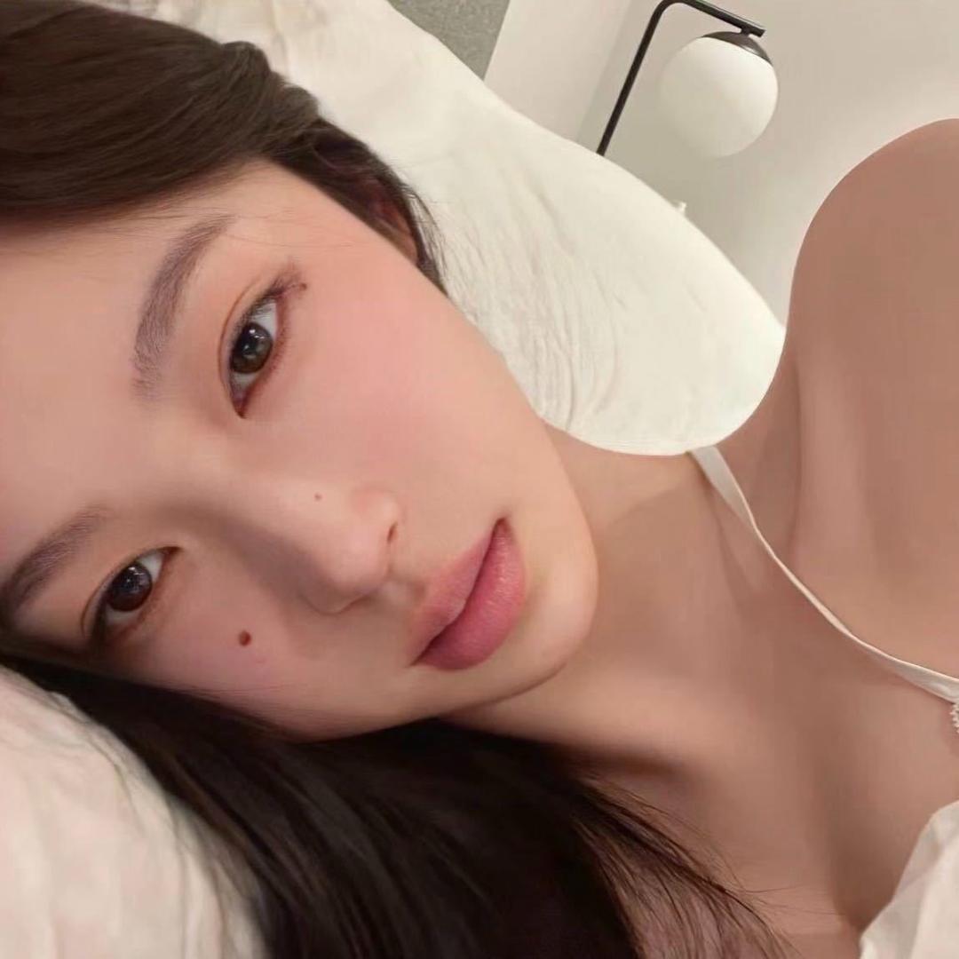 小卢不晚睡