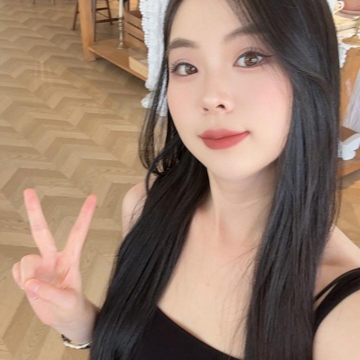 三红莎莎🌸