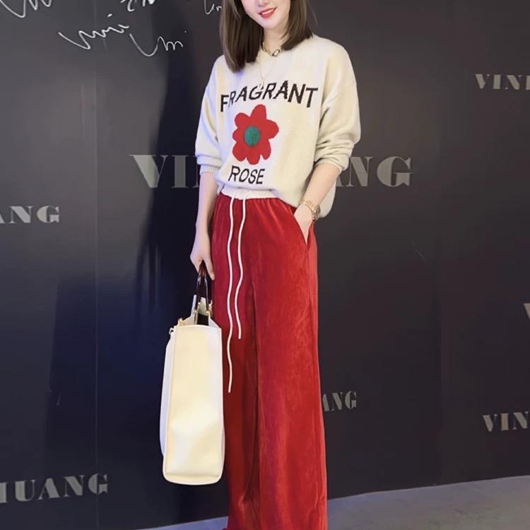 亿佰万女装穿搭