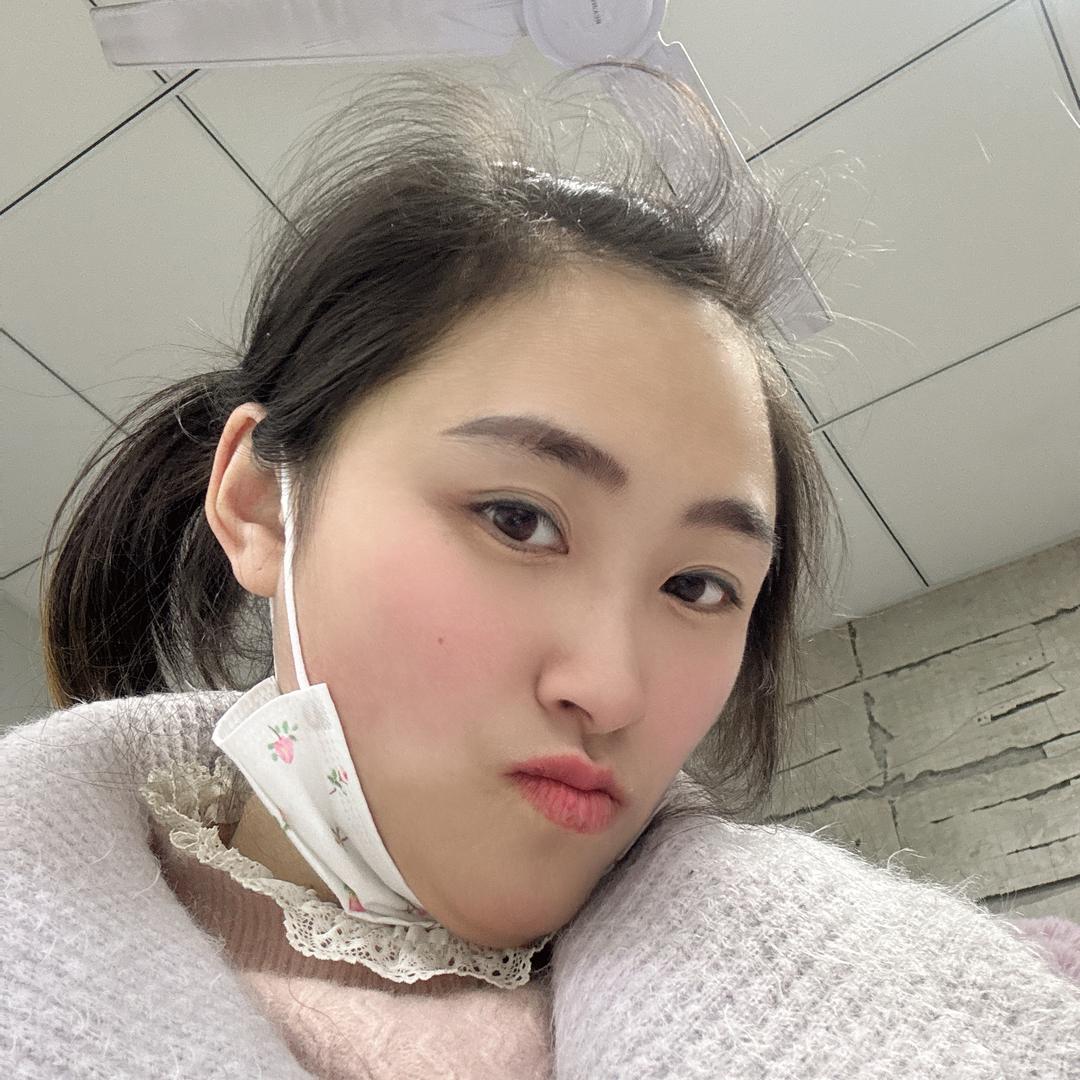🦋ꦿ໊小丫头🕊٭