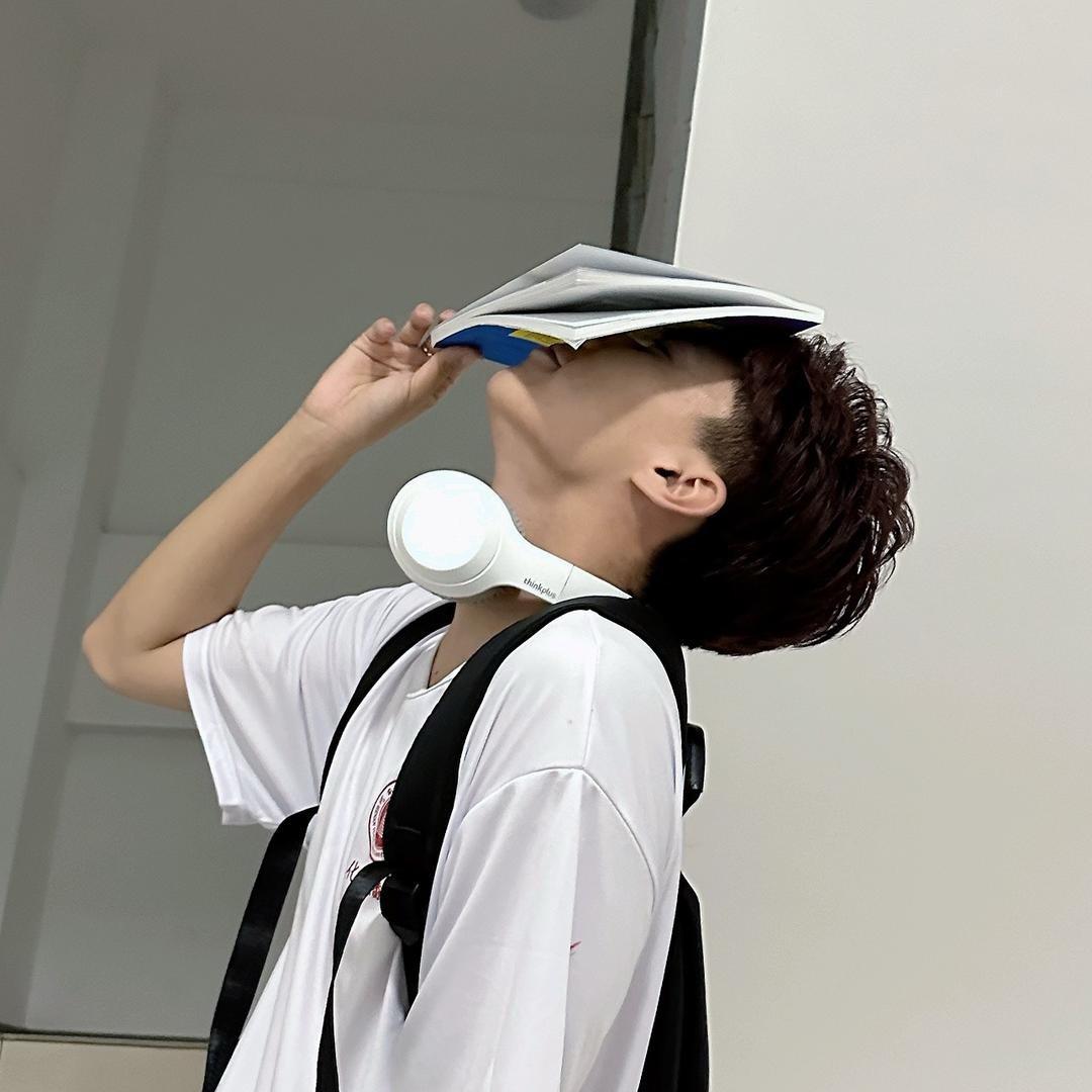 少爷快跑.
