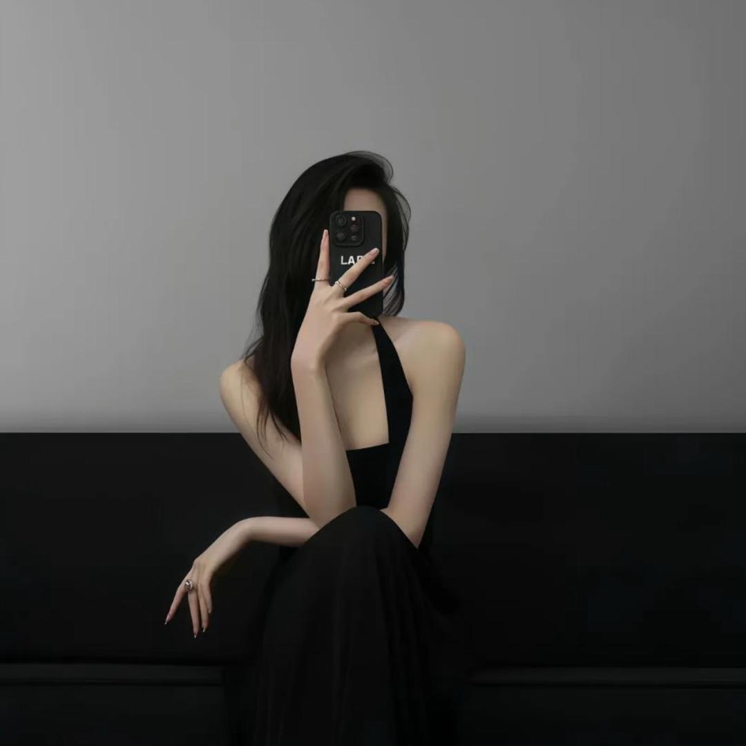 𝓕𝓻𝓮𝔂𝓪菲菲.