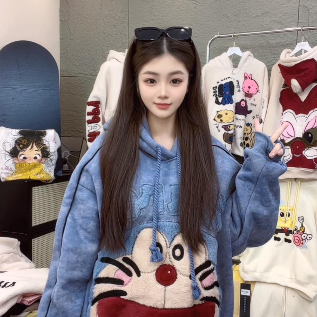 慧慧潮牌买手店穿搭