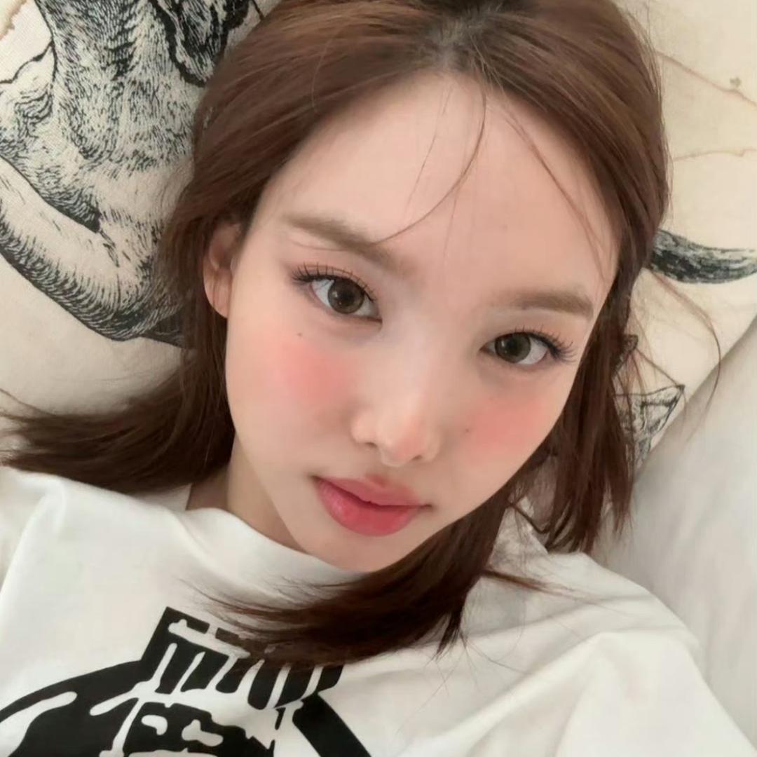 @8Hours_