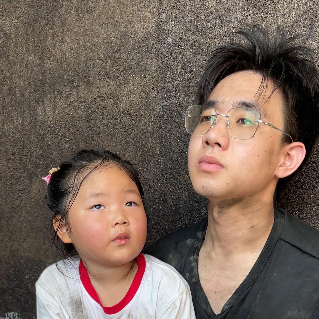 小雄在顽抗💪