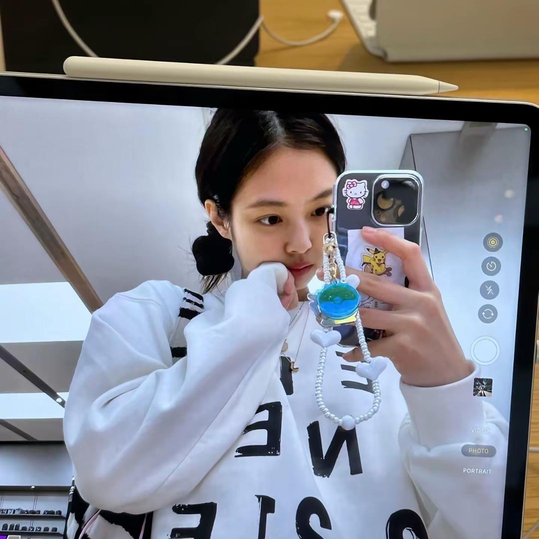 Aaa伊一子🎁（滴滴代送）
