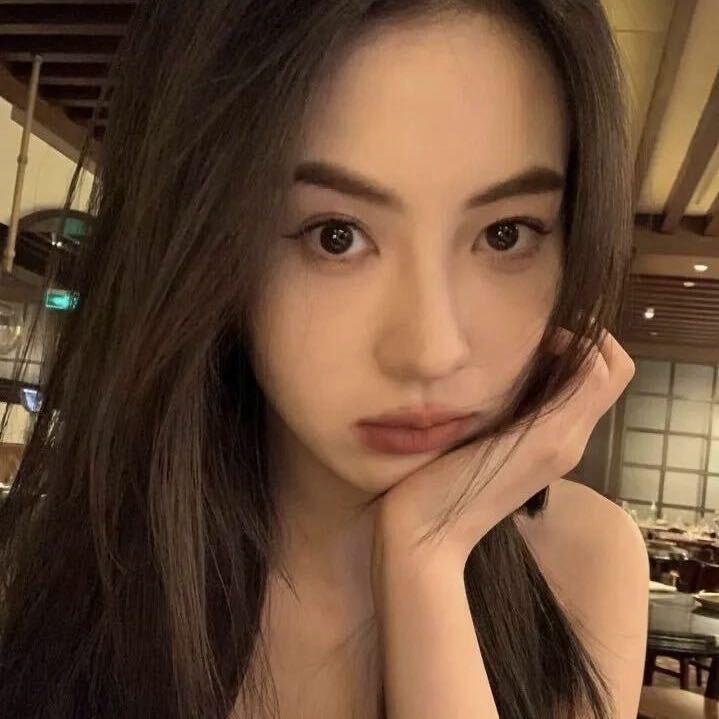 可爱月