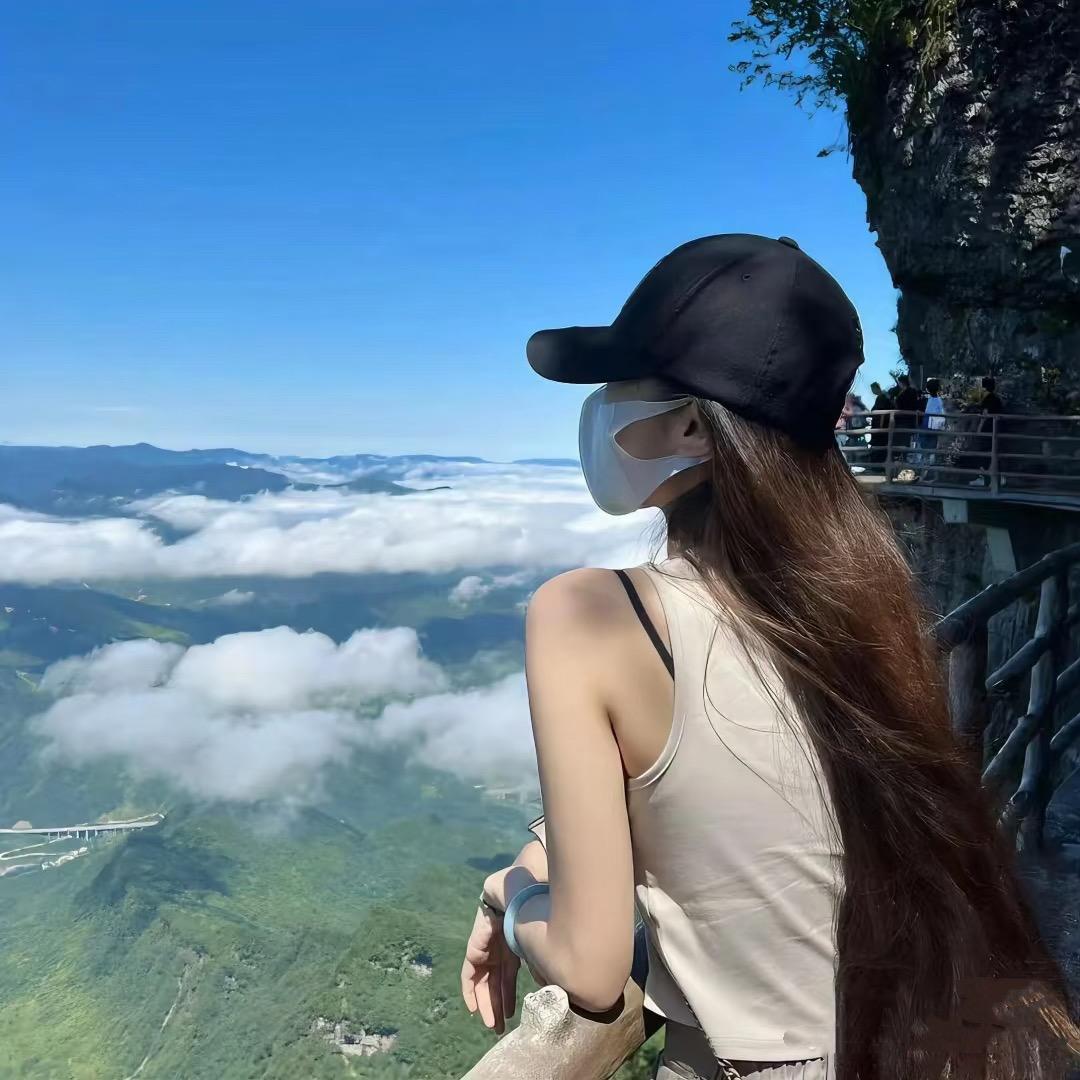 闲妻良母哈哈