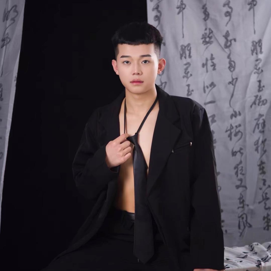 赵小聪👍🏿（本人）