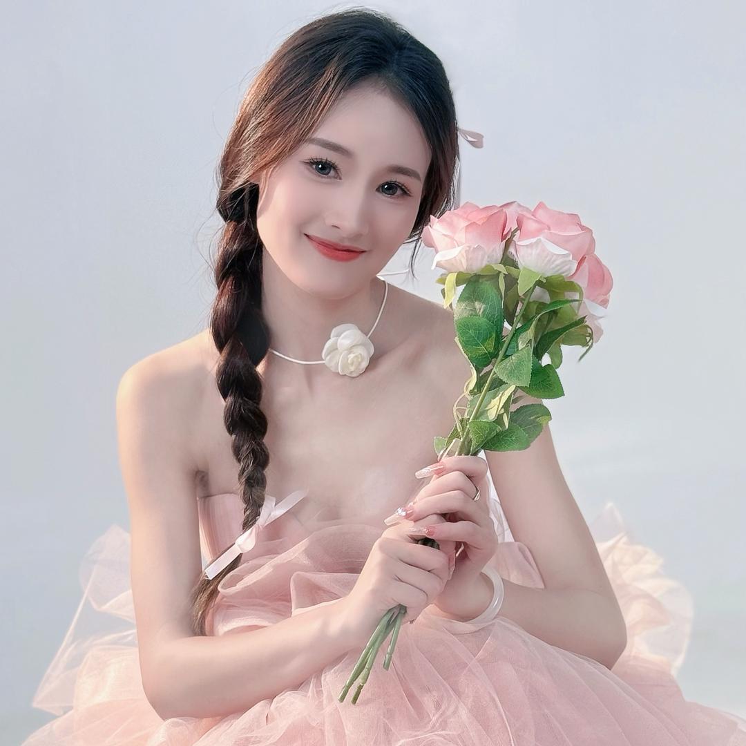 Aai-娇 娇 ╰এ╮⁰ ⁹ ² ⁰