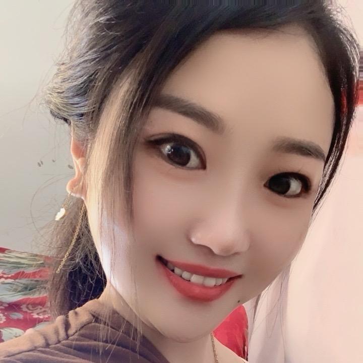 小艳，