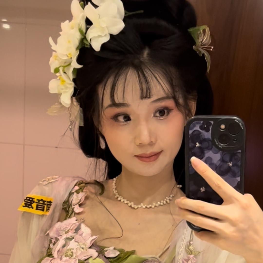 南音爱唱歌吖