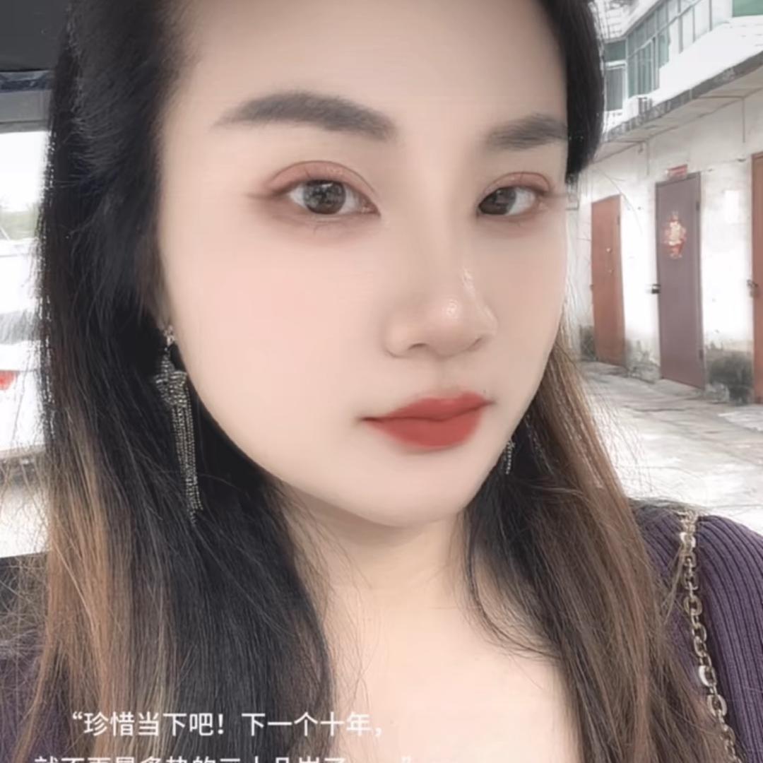 卖房子de小姐姐