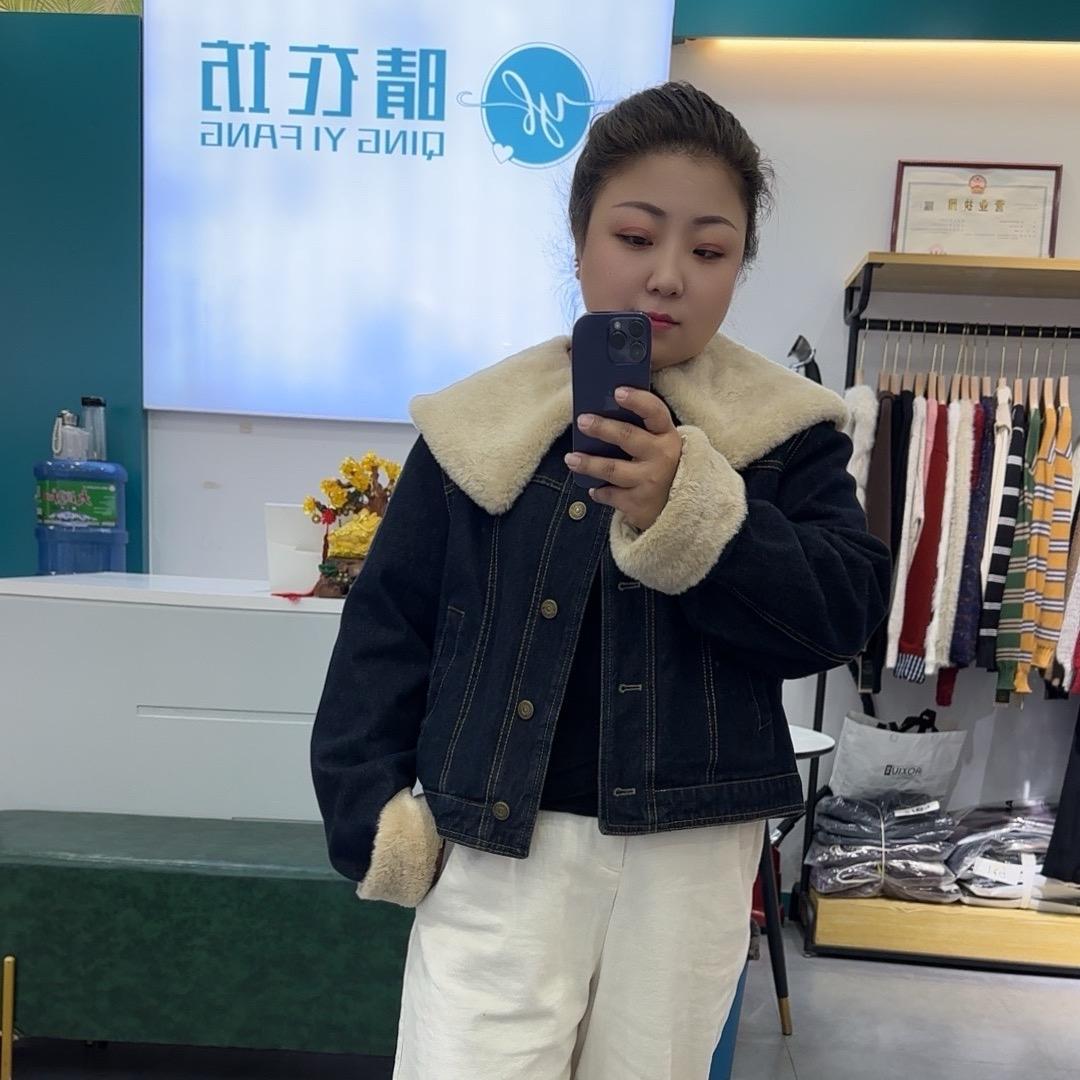 临澧县晴衣坊女装小洁