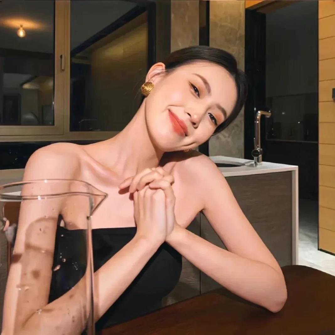 爱穿搭的姐妹们