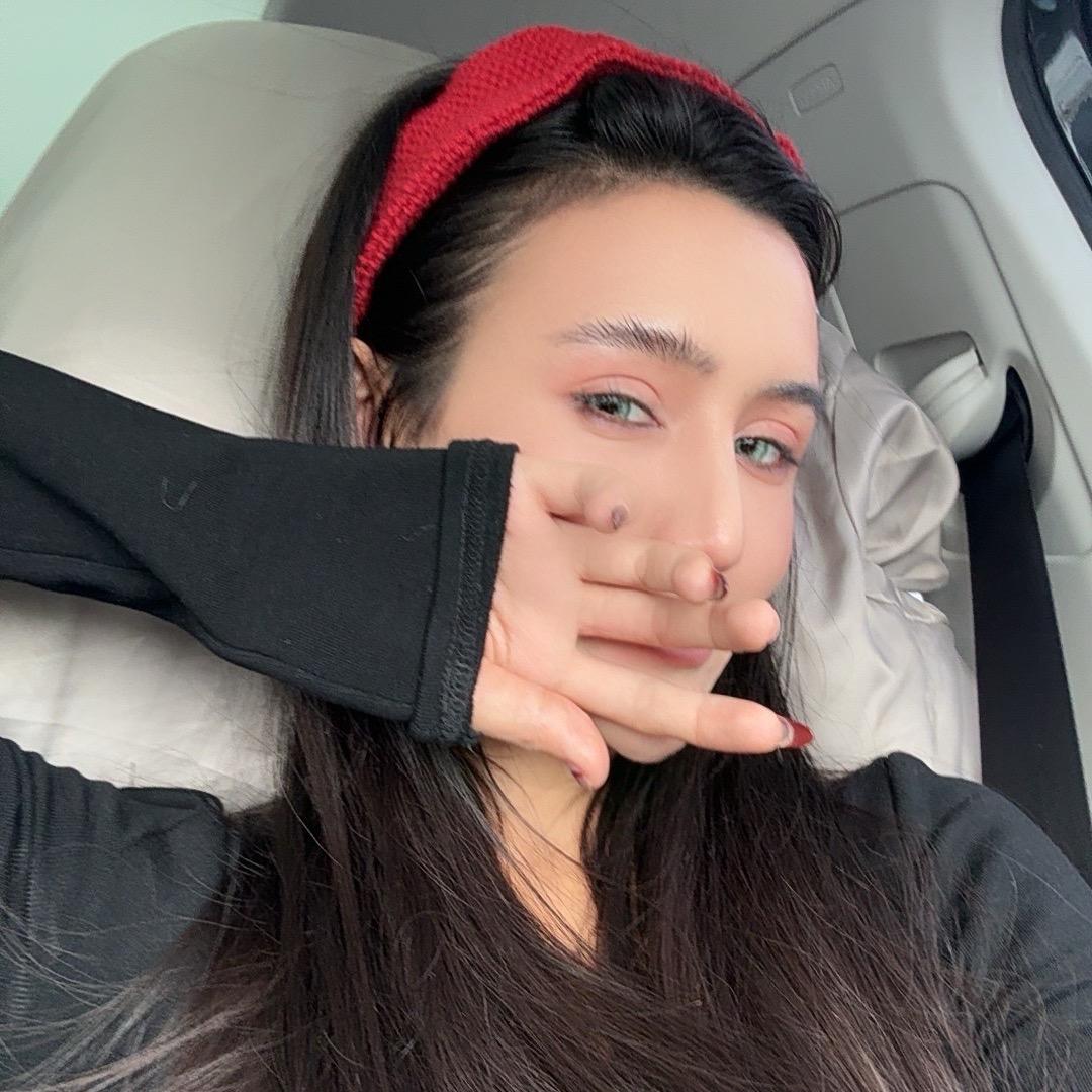 新疆的西琳姑娘