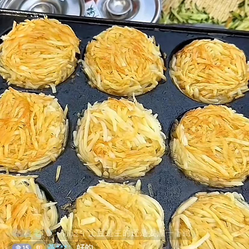 儒茗土豆饼员工憨豆